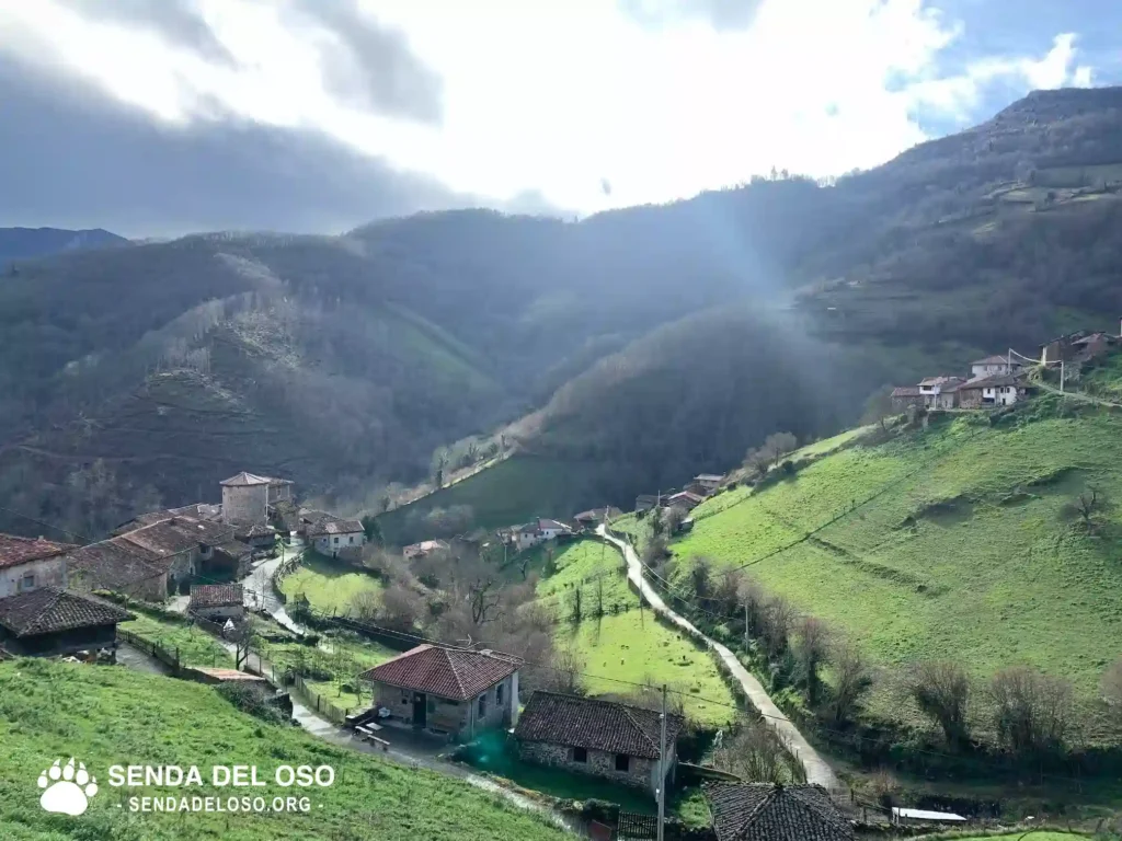 BANDUJO PUEBLO MEDIEVAL