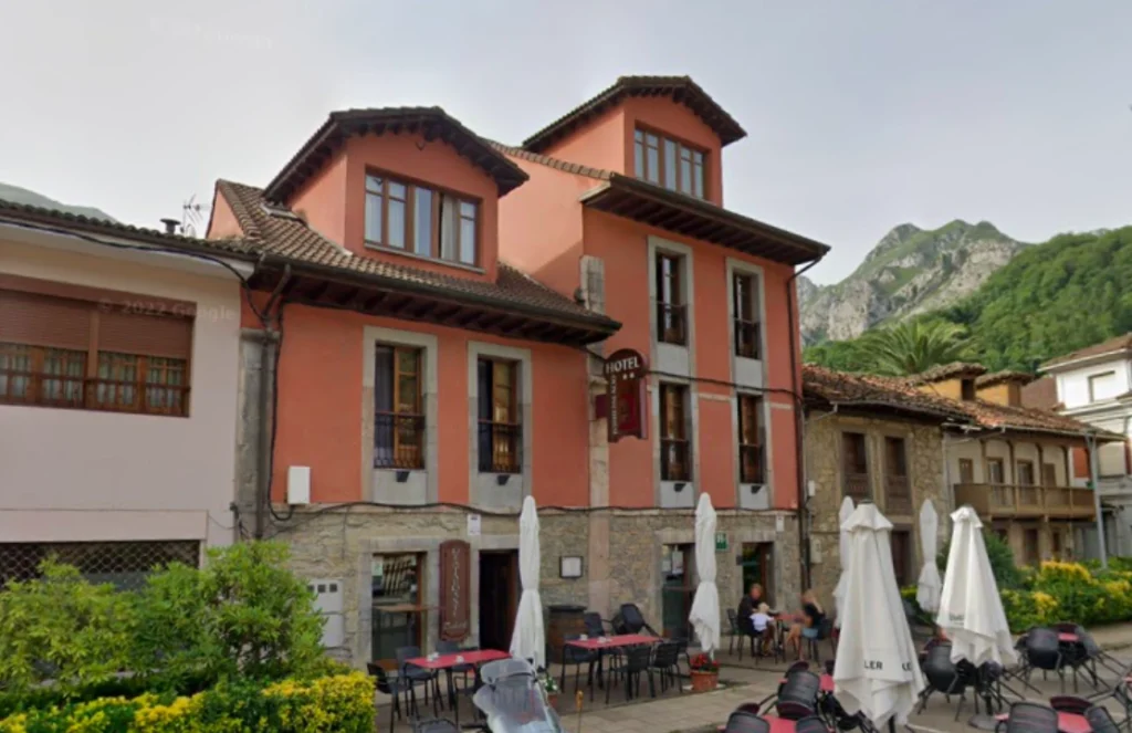 RESTAURANTE TRASLAVILLA PROAZA