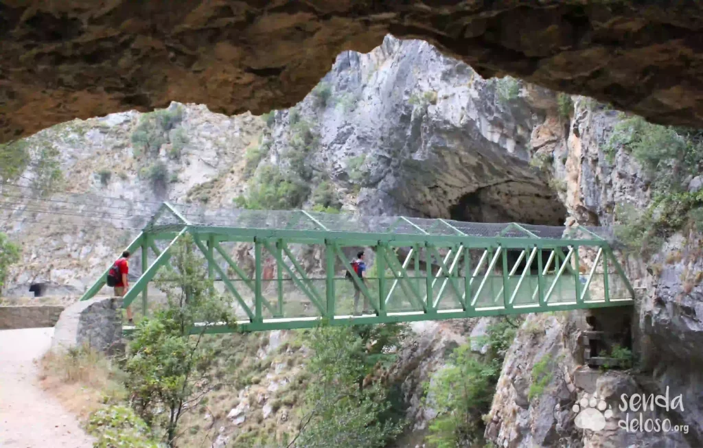 ruta el cares fin de semana romántico en Asturias.
